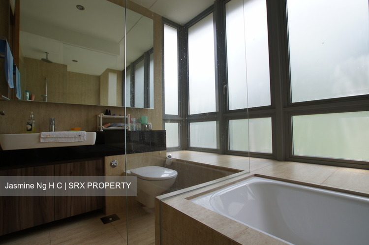 Breeze By The East (D16), Condominium #266271921